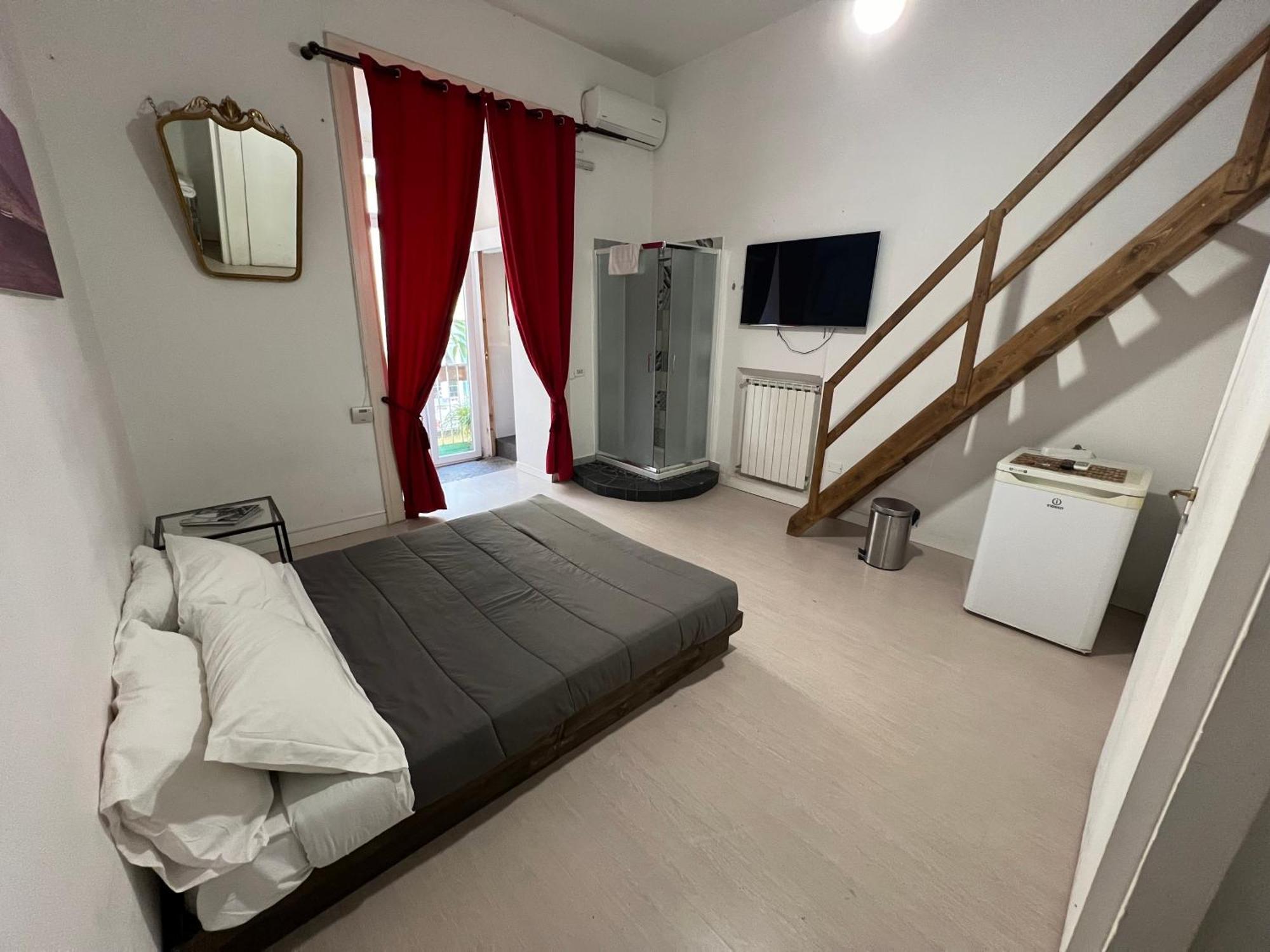 Carafa'S Central Apartment By Hhn Naples Exterior photo