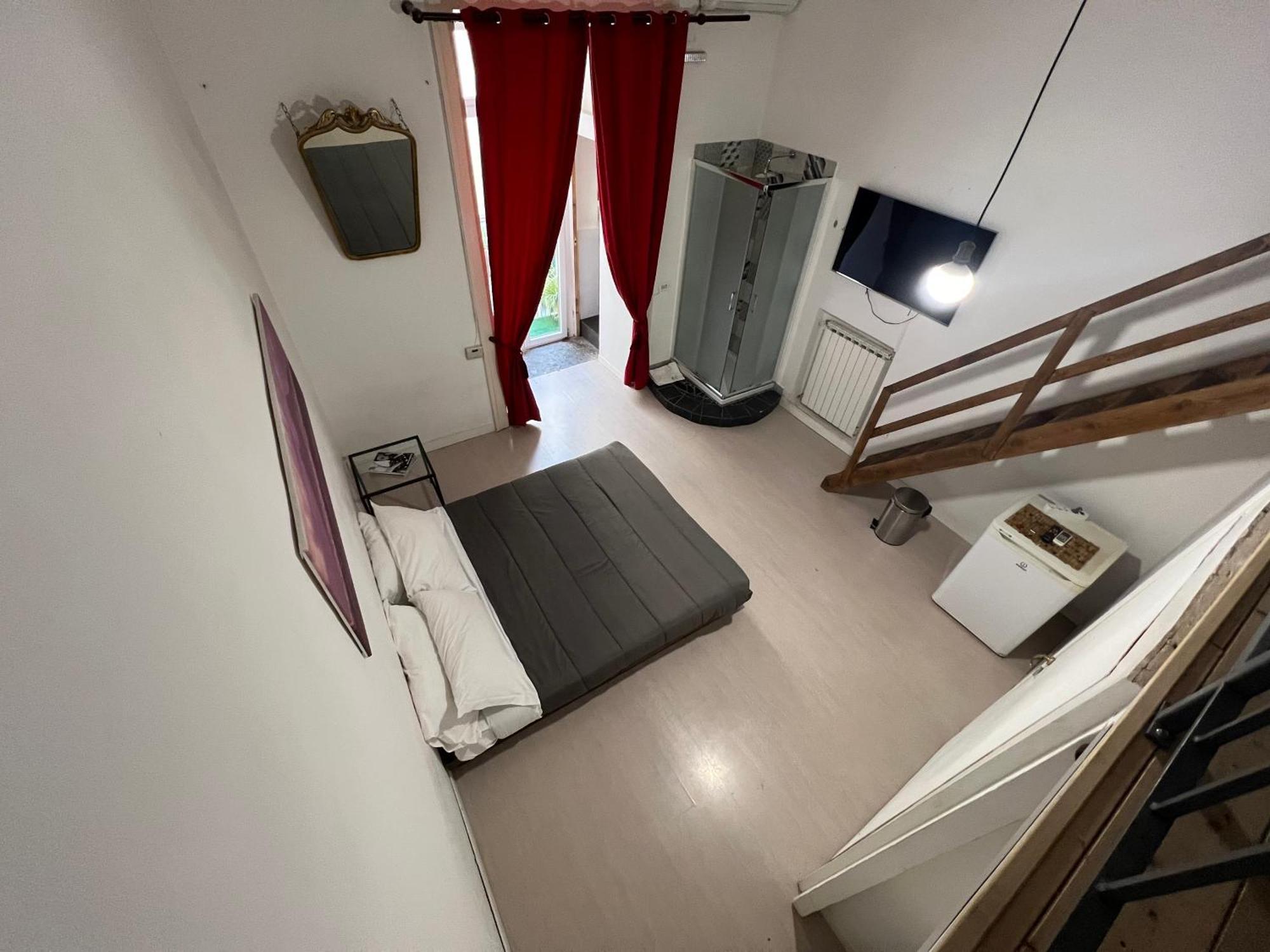 Carafa'S Central Apartment By Hhn Naples Exterior photo