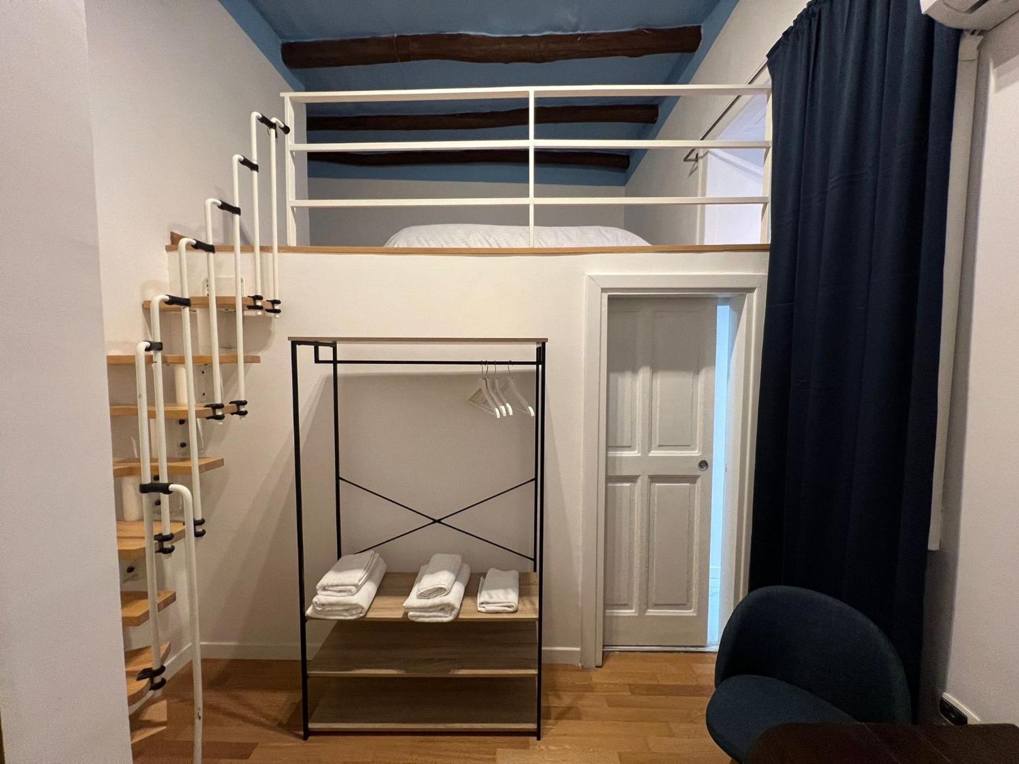 Carafa'S Central Apartment By Hhn Naples Exterior photo
