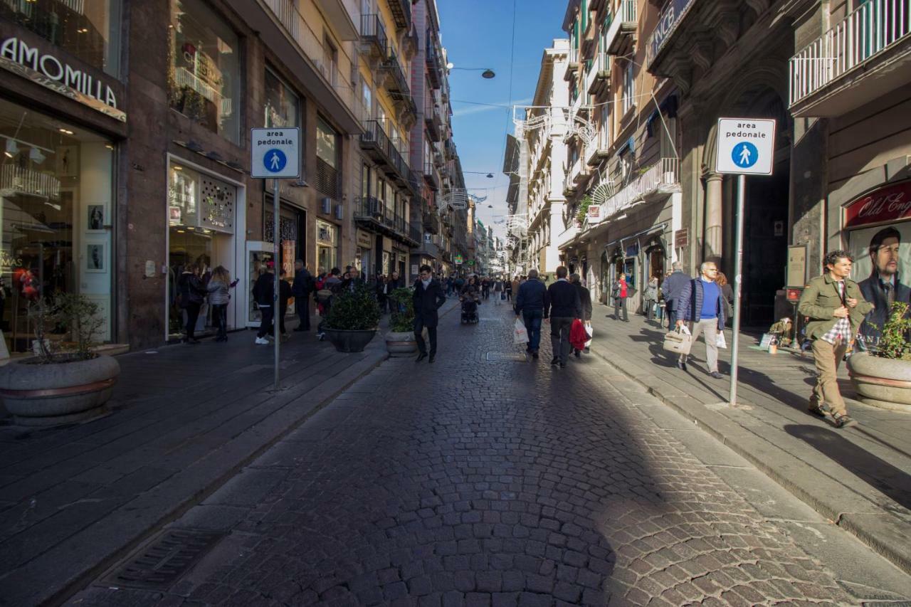 Carafa'S Central Apartment By Hhn Naples Exterior photo